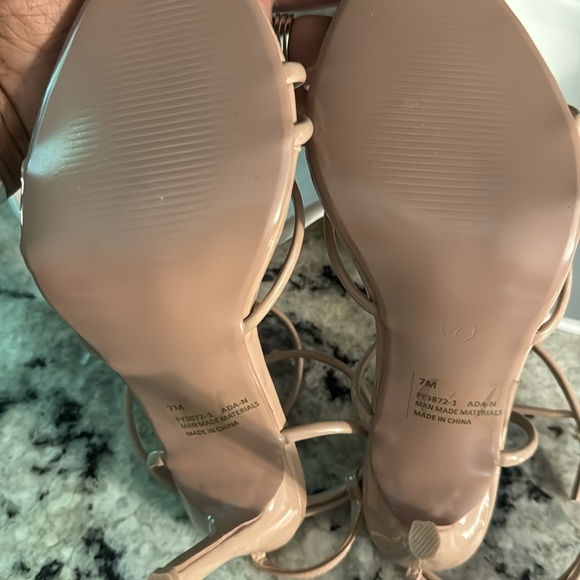 Fashion Nova heels - Picture 5 of 5